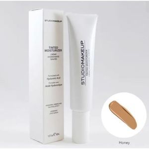 STUDIOMAKEUP Vitamin C Tinted Moisturizer Shade HONEY
